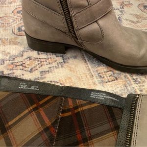 Born boots - knee high size 8.5